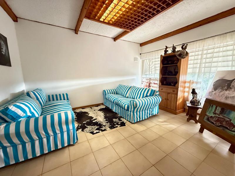 4 Bedroom Property for Sale in Bergzicht Western Cape